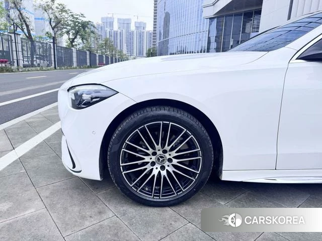 Mercedes-Benz Class C id 4290366 из Китая 29