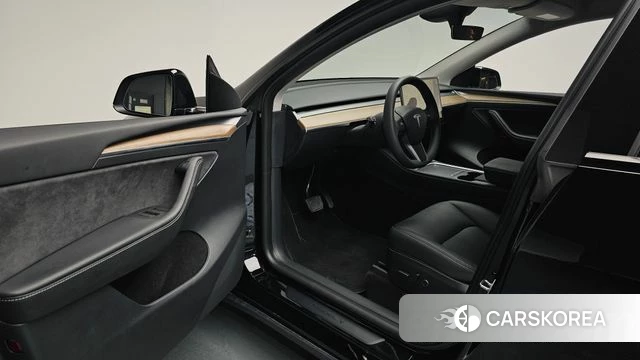 Tesla Model Y id 4617741 из Кореи 32