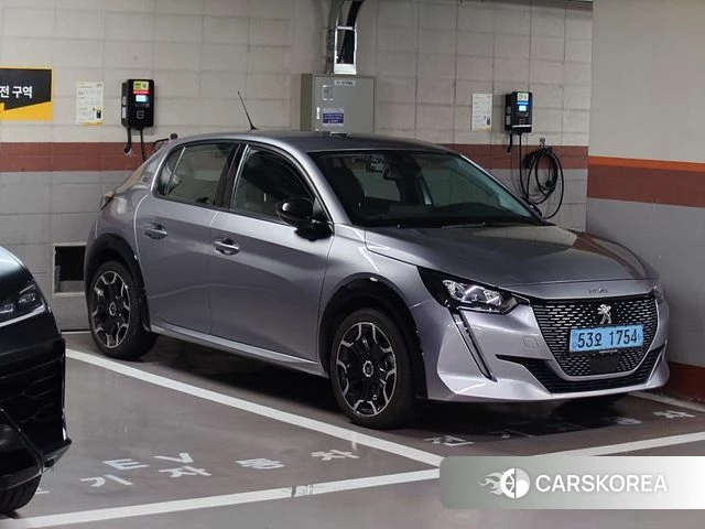 Peugeot e-208 second Generation id 4453284 из Кореи 9