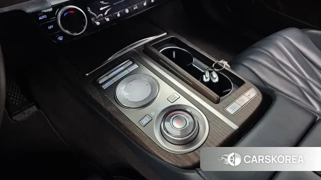 Genesis Electrified G80 (RG3) id 3665336 из Кореи 19