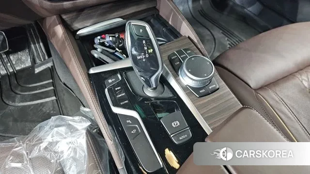 BMW 5 Series (G30) id 3469337 из Кореи 19