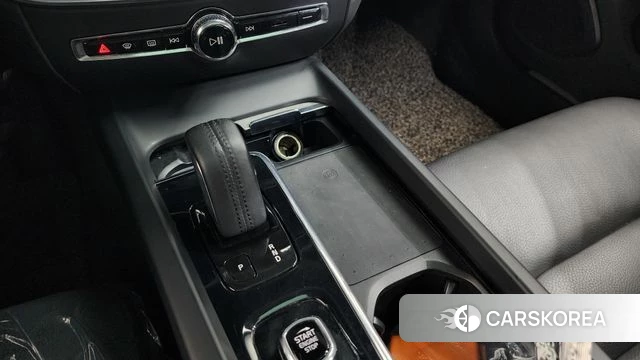 Volvo V60 Cross-Country 2nd Generation id 4019043 из Кореи 19