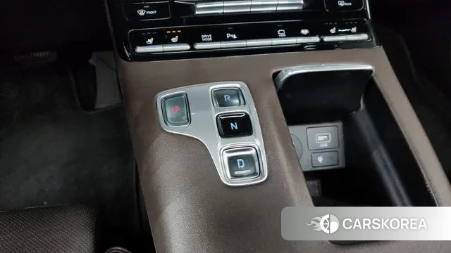 Hyundai The New Grandeur IG id 3379956 из Кореи 19