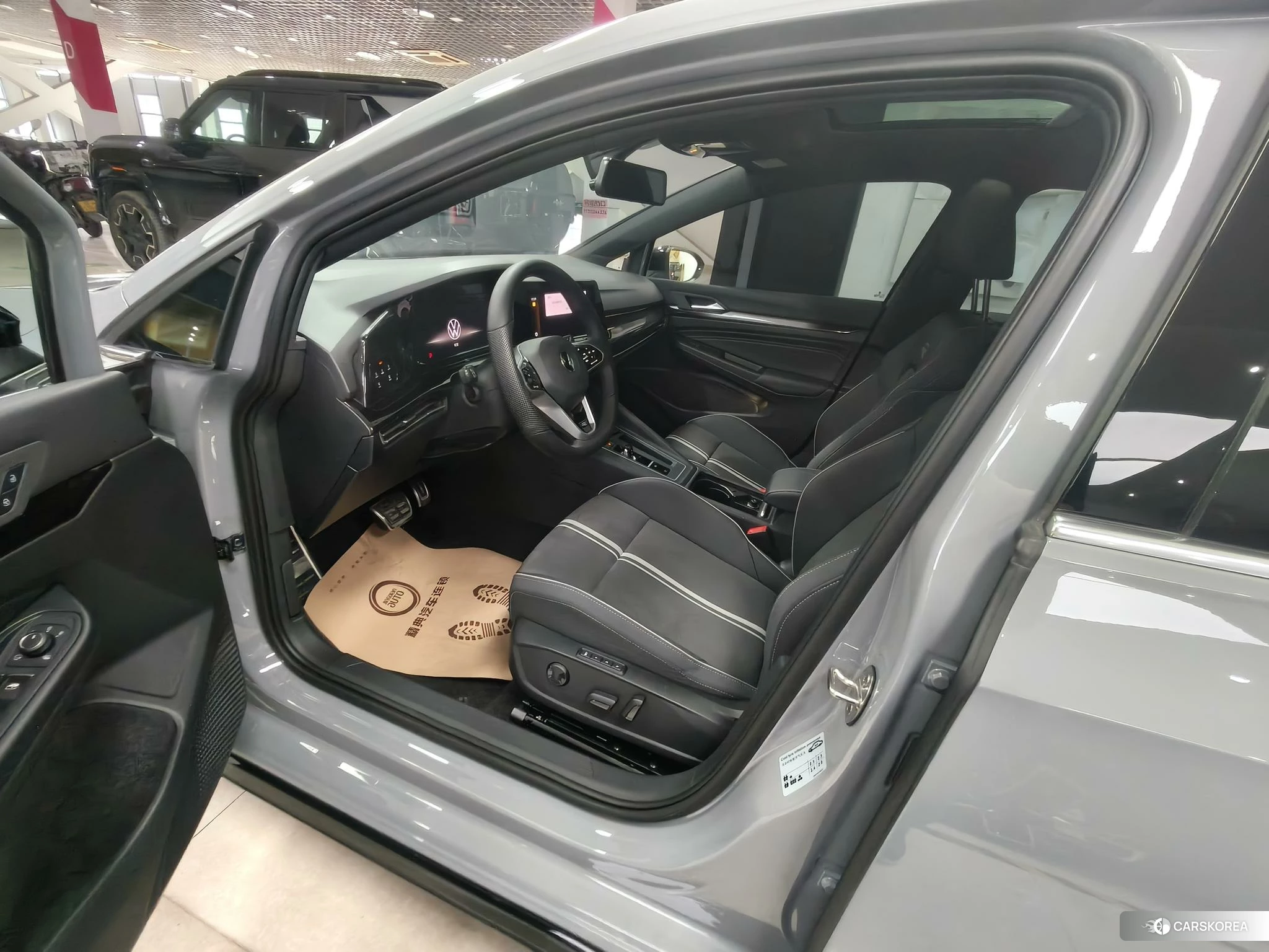 Volkswagen Golf id 4492884 из Китая 16