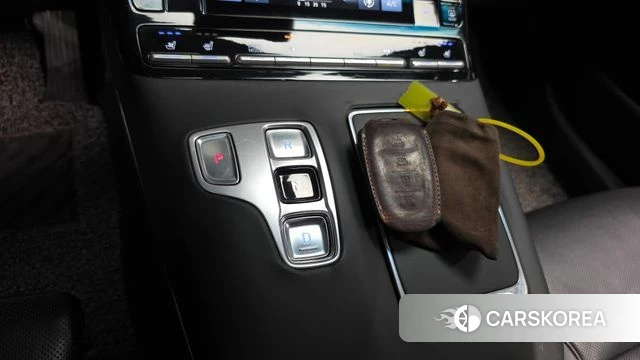 Hyundai The New Grandeur IG id 4698291 из Кореи 33
