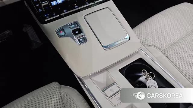 Hyundai The New Grandeur IG id 3054223 из Кореи 19