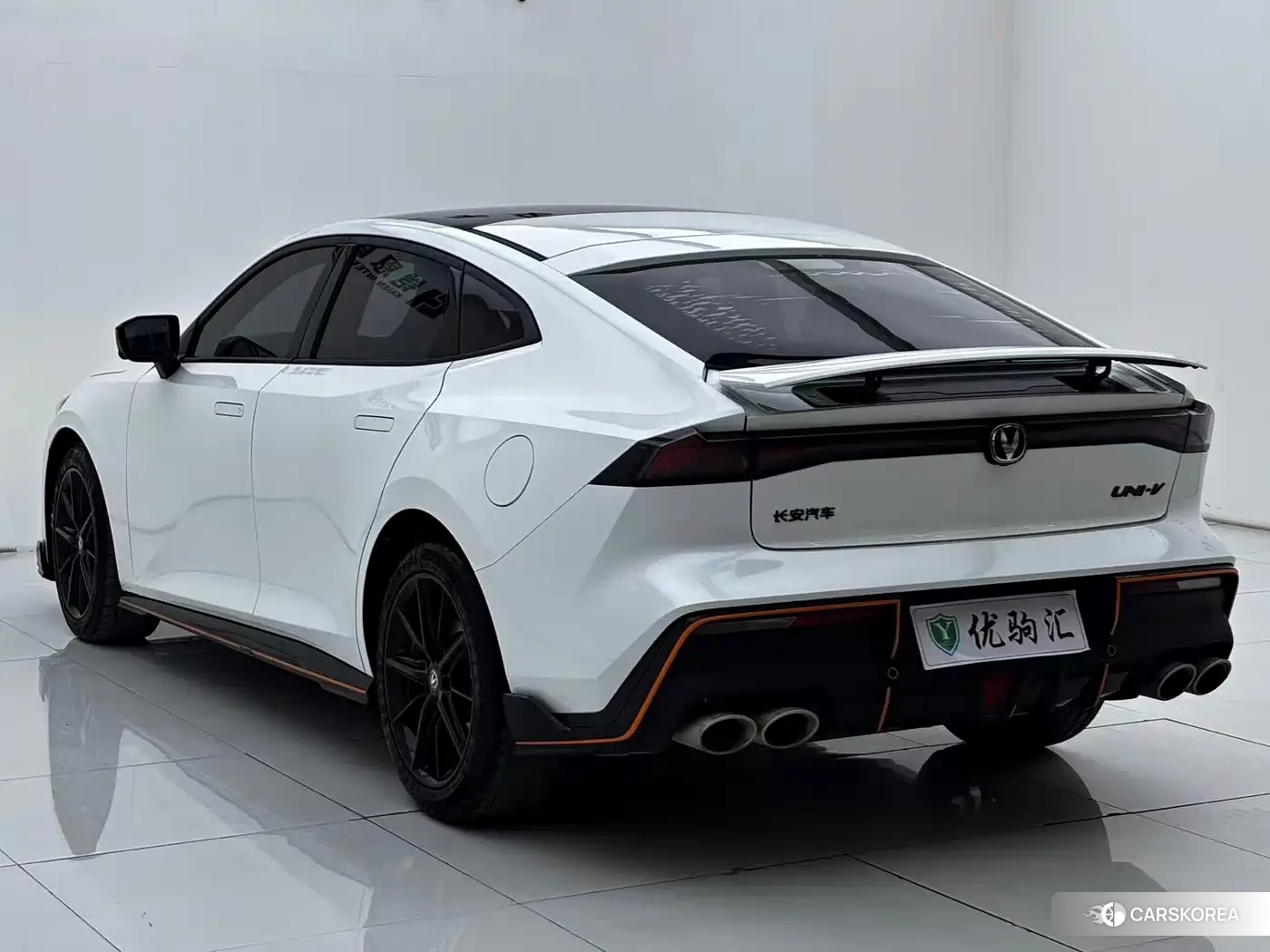 Chang'an Changan UNI-V id 4570435 из Китая 18