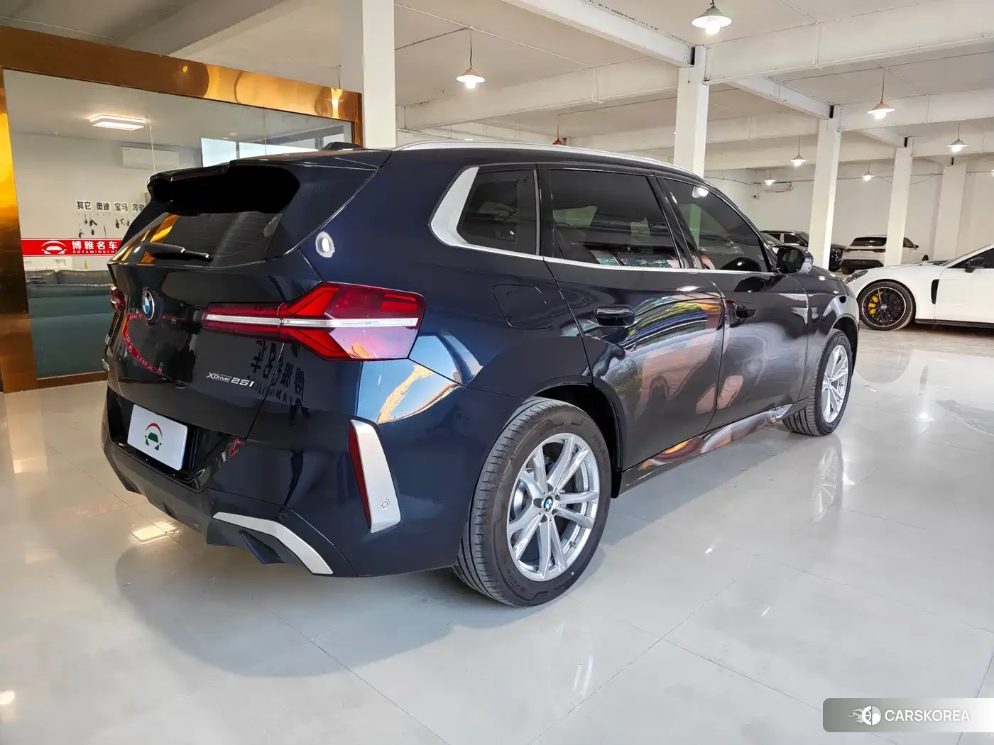 BMW X3 id 4565069 из Китая 9