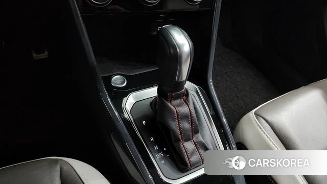 Volkswagen T-Roc id 3852300 из Кореи 19