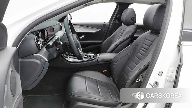 Mercedes-Benz E-Class W213 id 4642585 из Кореи 19