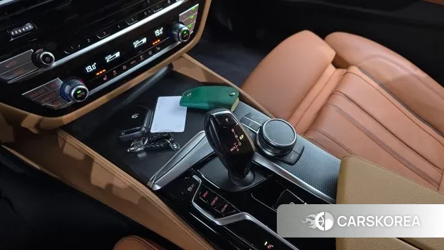 BMW 5 Series (G30) id 2974739 из Кореи 19