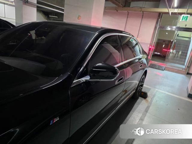 BMW 7 Series (G70) id 4607404 из Кореи 19