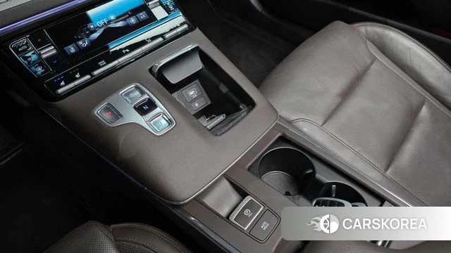 Hyundai The New Grandeur IG id 3916329 из Кореи 19