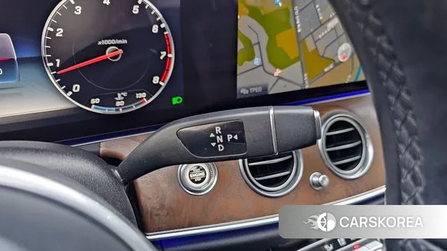 Mercedes-Benz E-Class W213 id 3766608 из Кореи 19