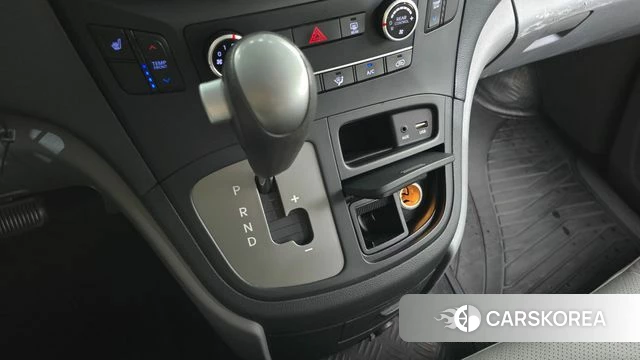 Hyundai The New Grand Starex id 4543805 из Кореи 19