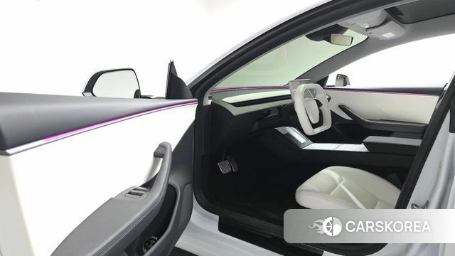Tesla Model 3 id 4622894 из Кореи 30
