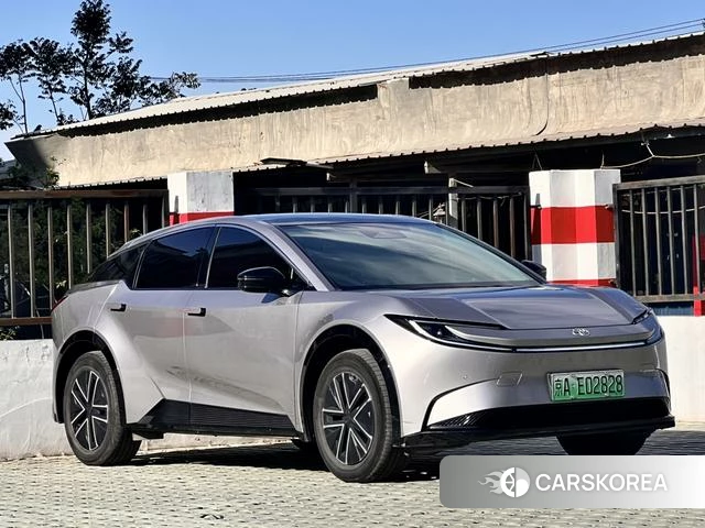 Toyota bZ5 id 4257692 из Китая 9