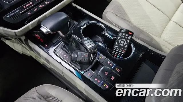 Kia The New Carnival id 2635415 из Кореи 19