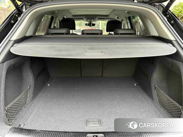 Audi Q5L id 4215103 из Китая 16