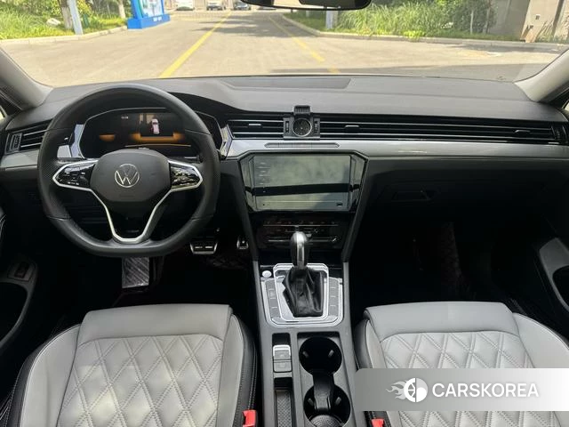 Volkswagen Magotan id 4290798 из Китая 11