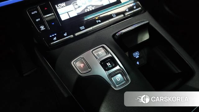 Hyundai The New Grandeur IG Hybrid id 4676121 из Кореи 32