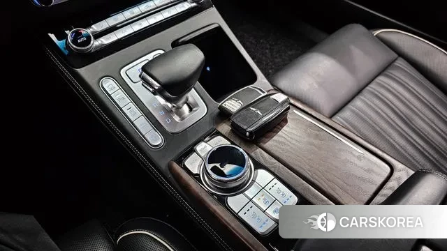 Genesis G90 id 3407266 из Кореи 19