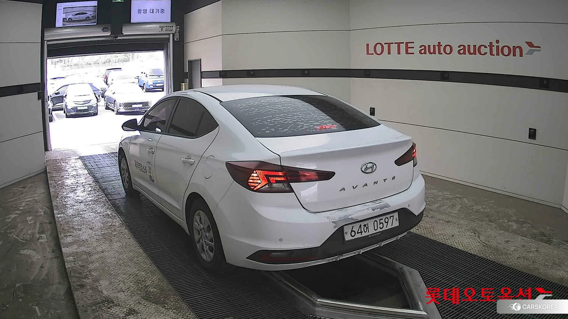 Hyundai Avante id 3888348 из Кореи 36