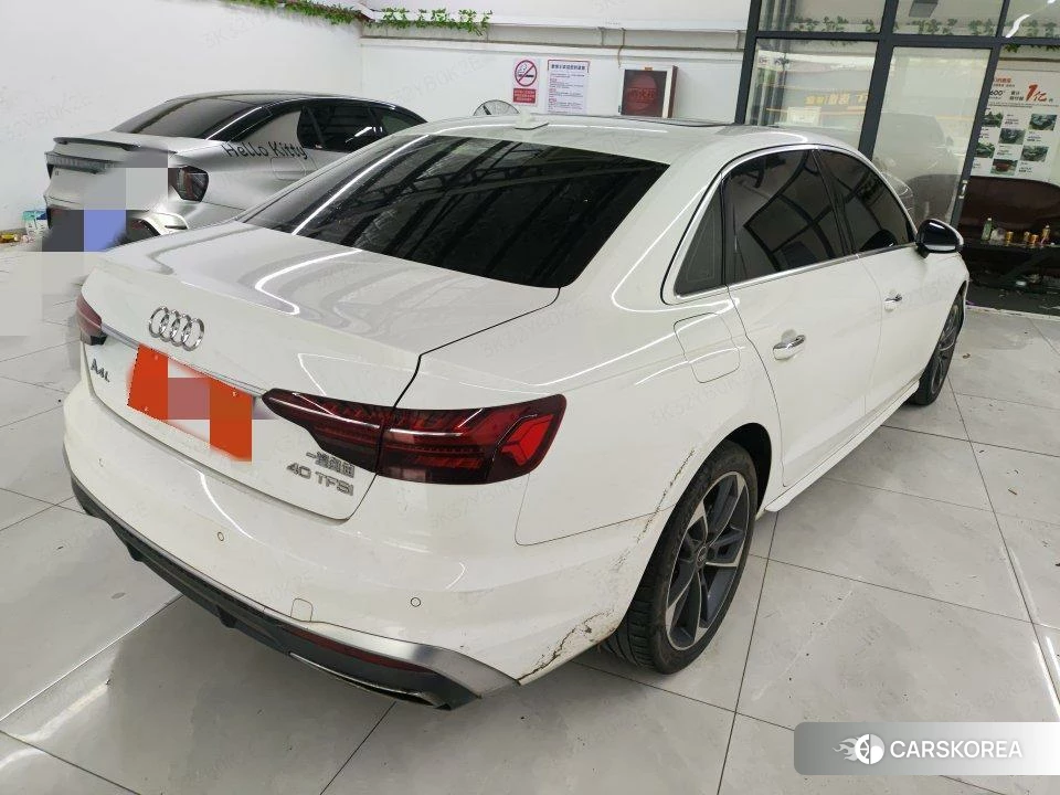 Audi A4L id 4498714 из Китая 9