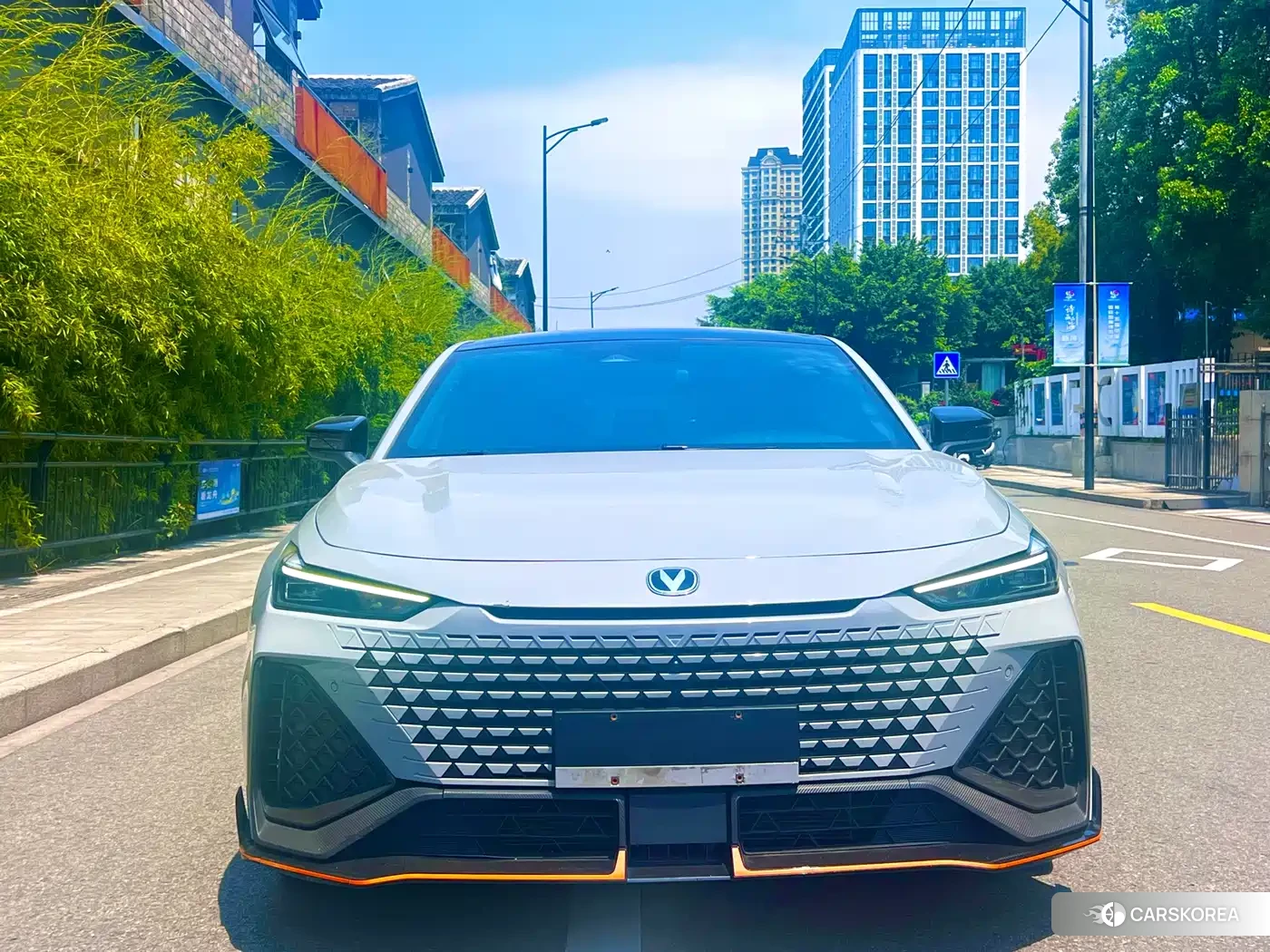 Chang'an UNI-V id 4679635 из Китая 15
