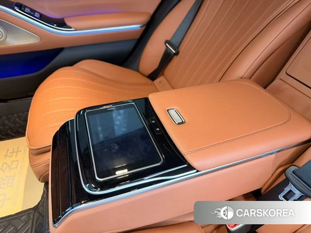 Mercedes-Benz S-class id 4359648 из Китая 17