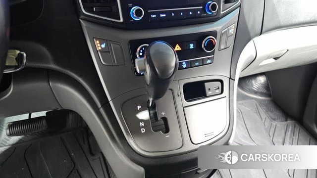 Hyundai The New Grand Starex id 3911274 из Кореи 19
