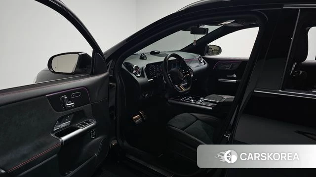 Mercedes-Benz GLA - Class H247 id 4560625 из Кореи 32