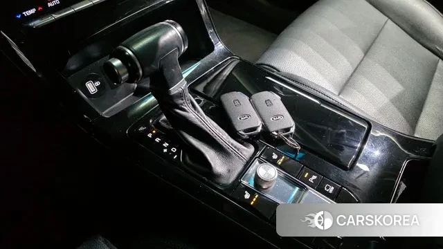 Kia K7 Premier id 3008683 из Кореи 19