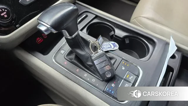 Kia All New Carnival id 3536403 из Кореи 19