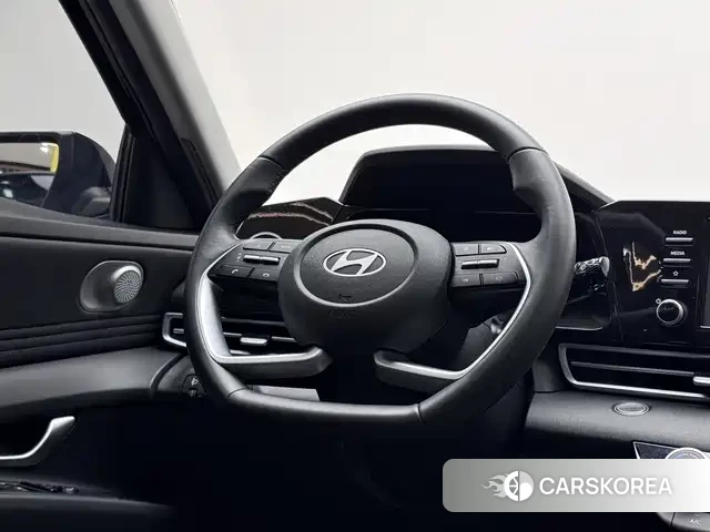 Hyundai Elantra id 4583731 из Китая 16