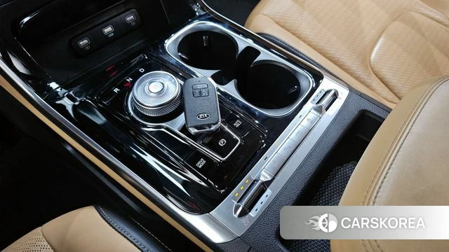 Kia Carnival 4th generation id 4244766 из Кореи 32