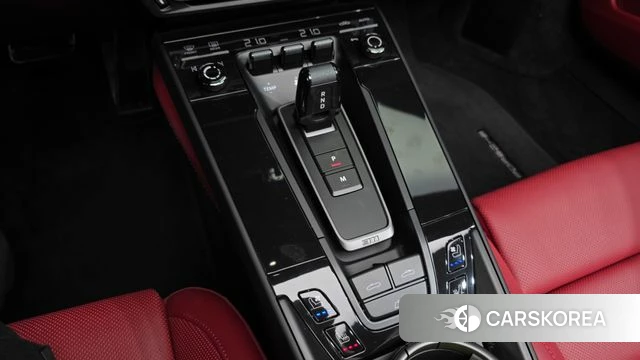 Porsche 911(992) id 4337803 из Кореи 19
