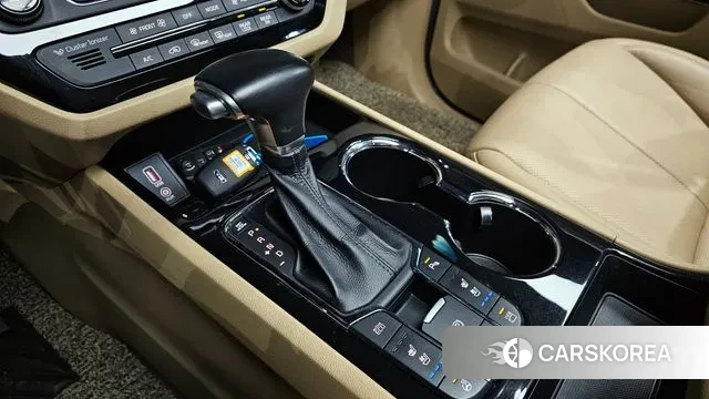 Kia The New Carnival id 3302929 из Кореи 19