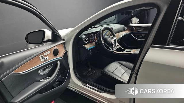Mercedes-Benz E-Class W213 id 4847933 из Кореи 33