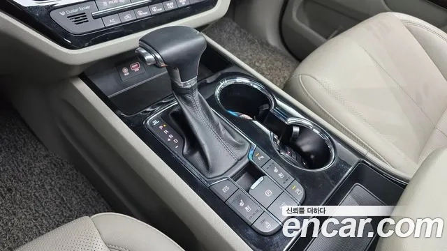 Kia The New Carnival id 2928375 из Кореи 19