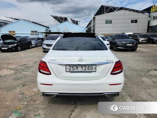 Mercedes-Benz E-Class W213 id 4780772 из Кореи 19