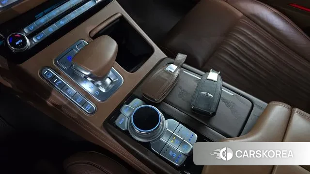 Genesis G90 id 3568334 из Кореи 19