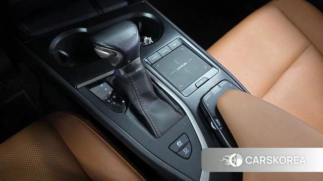 Lexus UX250h id 4465104 из Кореи 19