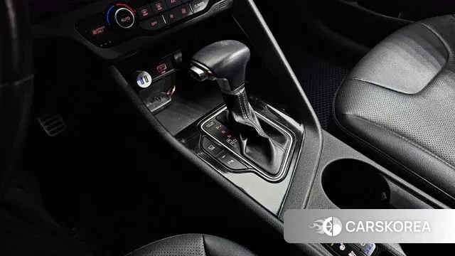 Kia The New Niro id 3671681 из Кореи 19