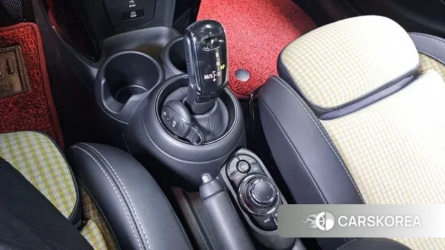 Mini Cooper S id 3427128 из Кореи 19