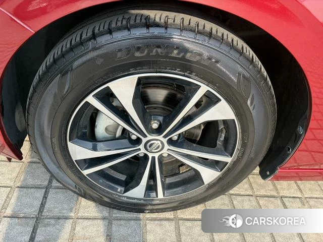 Nissan Xuan Yi id 4221584 из Китая 26