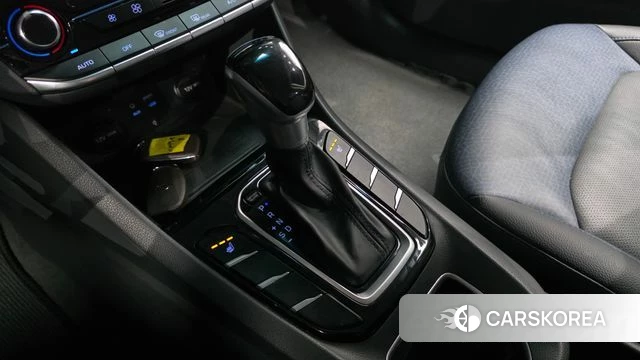 Hyundai Ionic Hybrid id 4331702 из Кореи 19