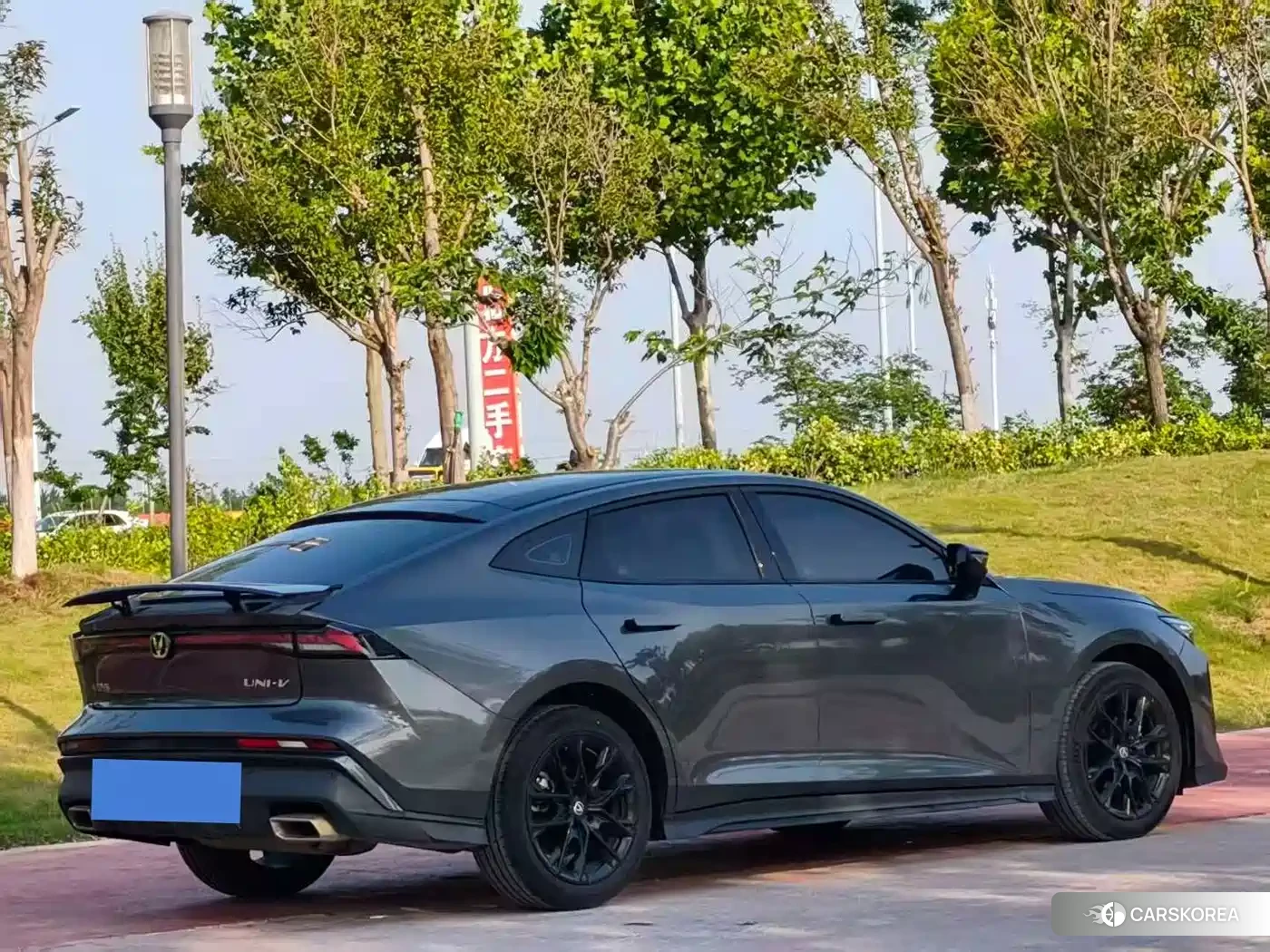 Chang'an UNI-V id 4679972 из Китая 9