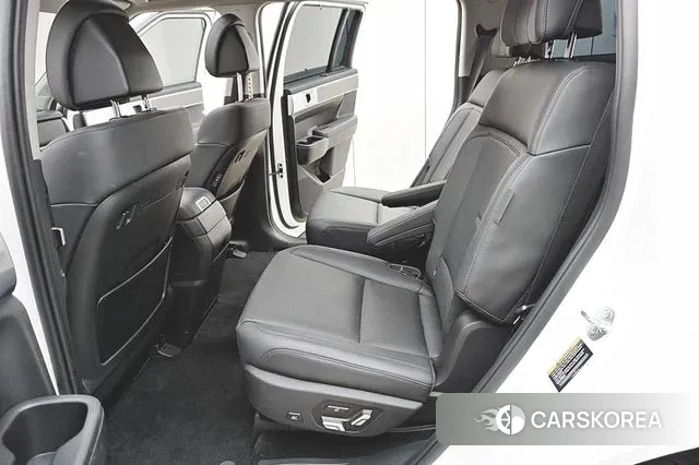 Hyundai Santa Fe (MX5) id 3614788 из Кореи 19