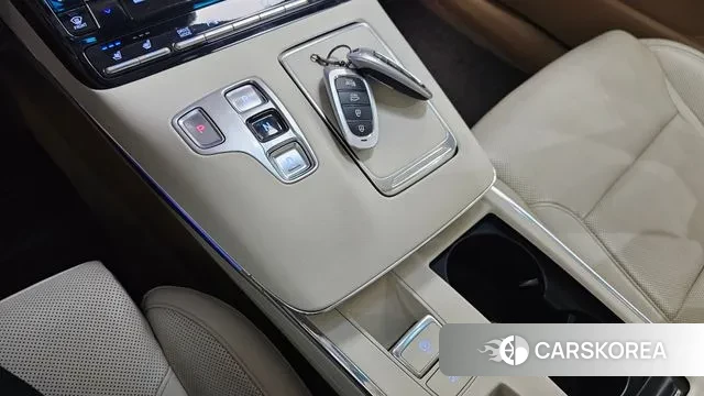 Hyundai The New Grandeur IG id 3023712 из Кореи 19